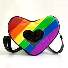 Cargar imagen en el visor de la galería, BOLSA CORAZÓN PRIDE
