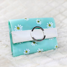 Cargar imagen en el visor de la galería, CARTERA MINT FLOWER
